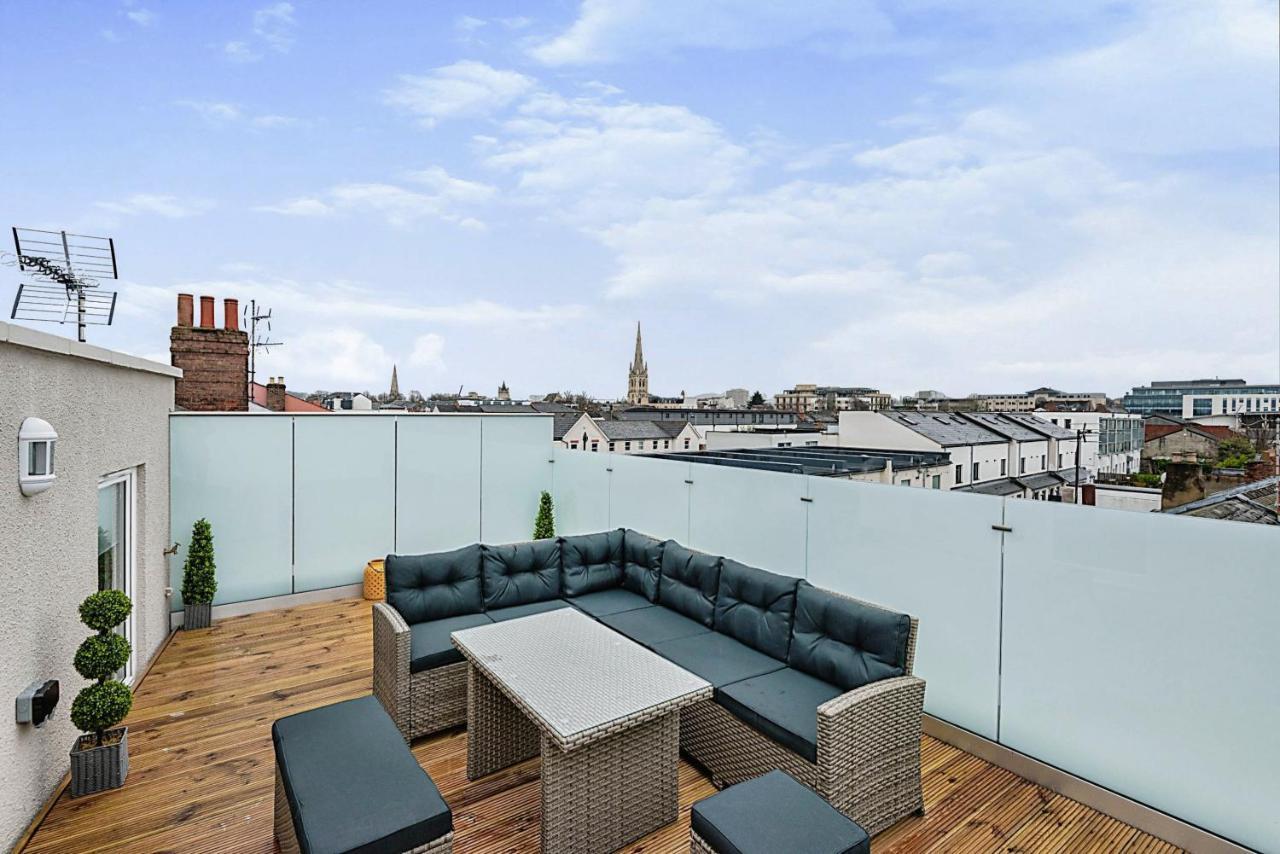 The Burton Penthouse By Fortuna Property Cheltenham Buitenkant foto